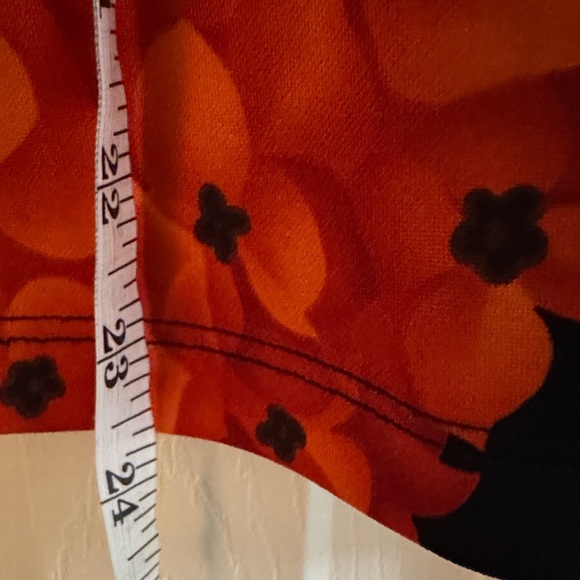 Impressions Black & Orange Floral Top – Size M - Picture 4 of 8